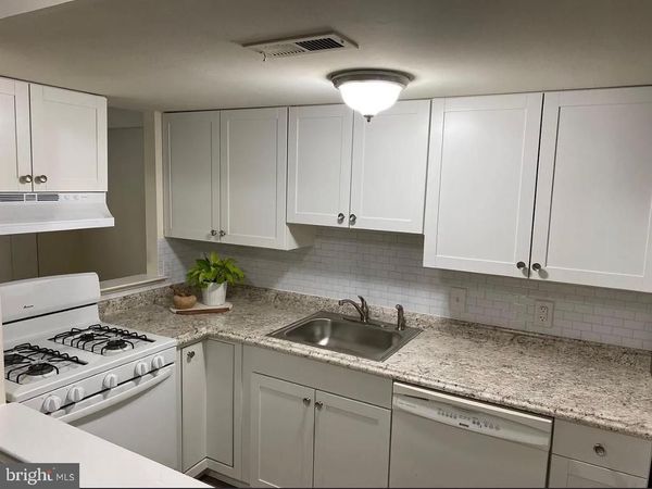 1825 BRIDGETOWN PIKE , FEASTERVILLE TREVOSE, PA 19053