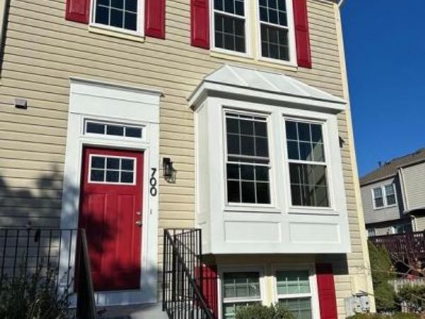 700 DAYSPRING DRIVE, ODENTON, MD 21113