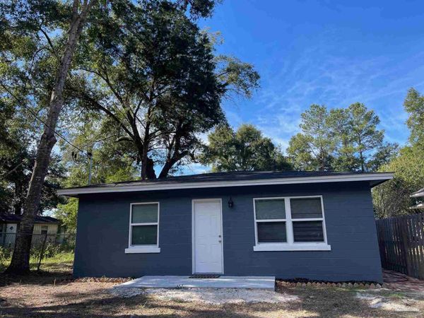 4021 A Floridatown Rd, Pace, FL 32571