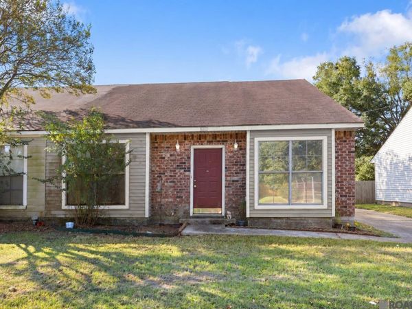 10812 Stanley Aubin Pl, Baton Rouge, LA 70816