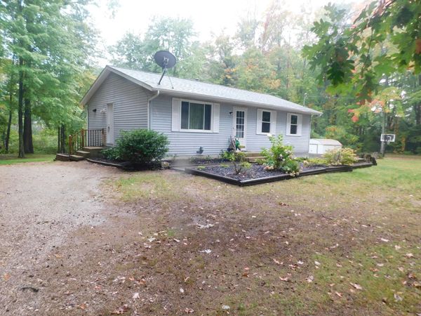 1380 18 Mile Road, Kent City, MI 49330