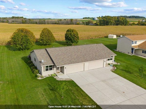 418 PRAIRIE LANE, Luxemburg, WI 54217