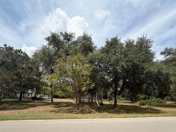 9421 GLOXINIA DR, San Antonio, TX 78266