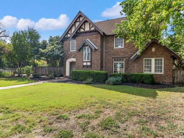 160 Terrell Rd, San Antonio, TX 78209