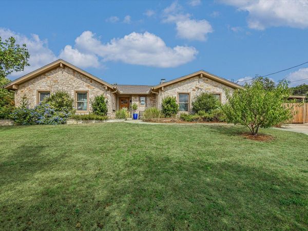 9000 Rock Way DR, Austin, TX 78736