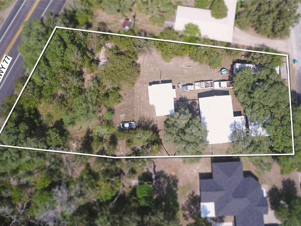 1055 N Franklin ST , La Grange, TX 78945