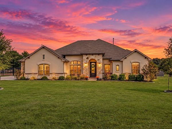 1861 Nature View LOOP, Driftwood, TX 78619