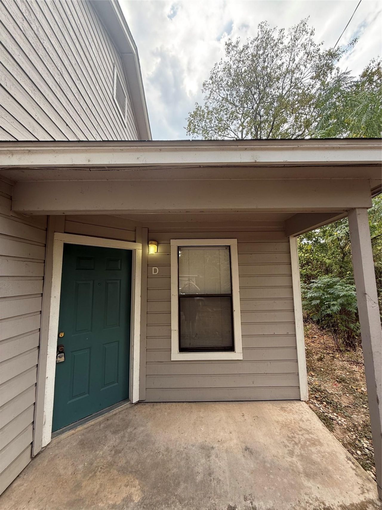 8902 Schick Rd, Unit D, Austin, TX 78729 Main Photo