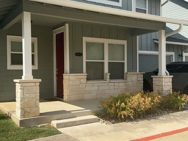 615 Spring ST , Unit 2, Round Rock, TX 78664