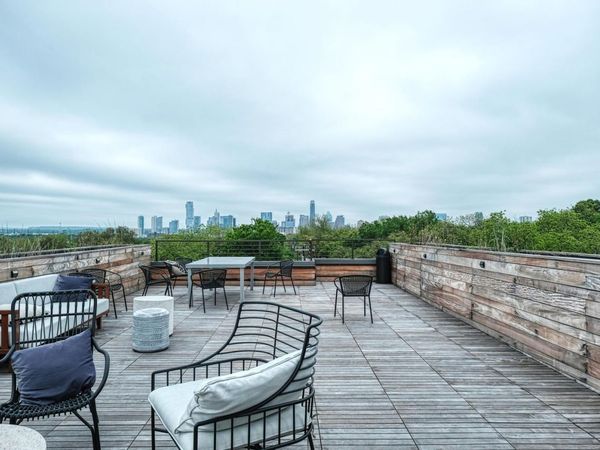 207 W Johanna ST , Unit 207, Austin, TX 78704