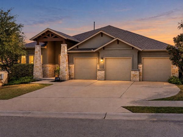 136 Double L DR, Dripping Springs, TX 78620