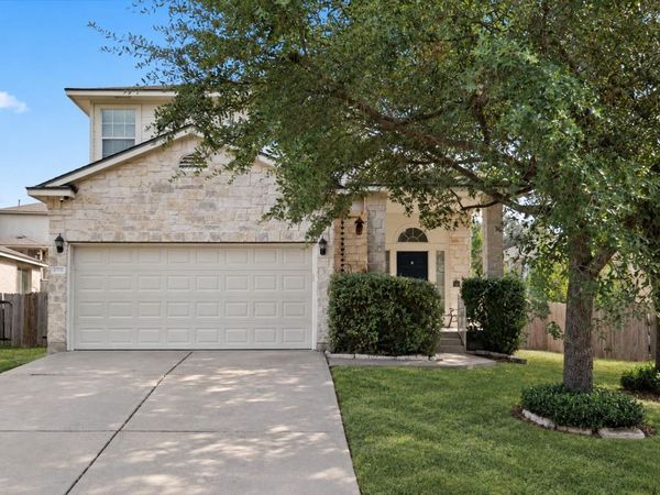 2107 Valerian TRL , Round Rock, TX 78665