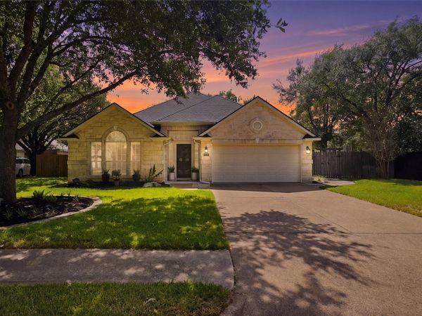 4605 Eagle Feather DR, Austin, TX 78735