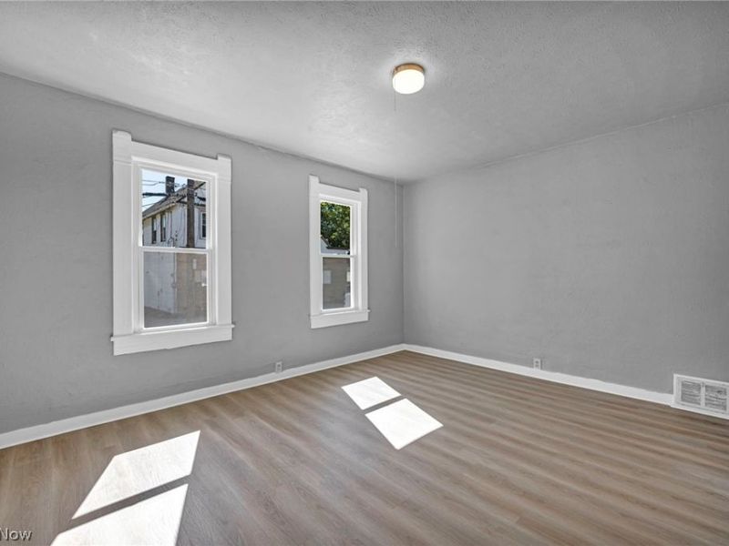 5101 Dalton Avenue, Cleveland, OH 44127 Photo 10