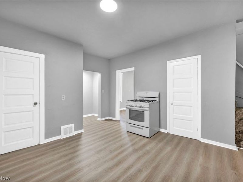 5101 Dalton Avenue, Cleveland, OH 44127 Photo 22