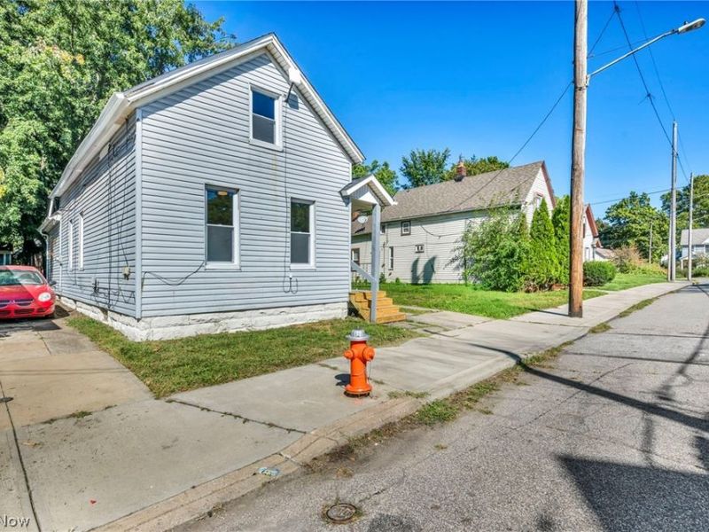 5101 Dalton Avenue, Cleveland, OH 44127 Photo 4