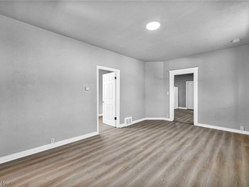 5101 Dalton Avenue, Cleveland, OH 44127 Photo 7