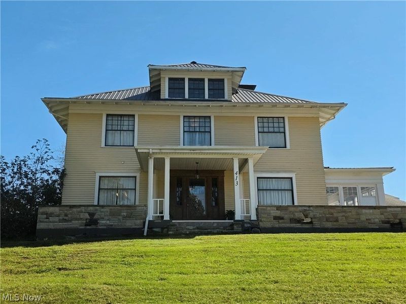 413 Cross Street, Newcomerstown, OH 43832 Photo 1