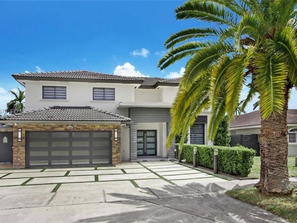 14241 SW 160th Ter , Miami, FL 33177