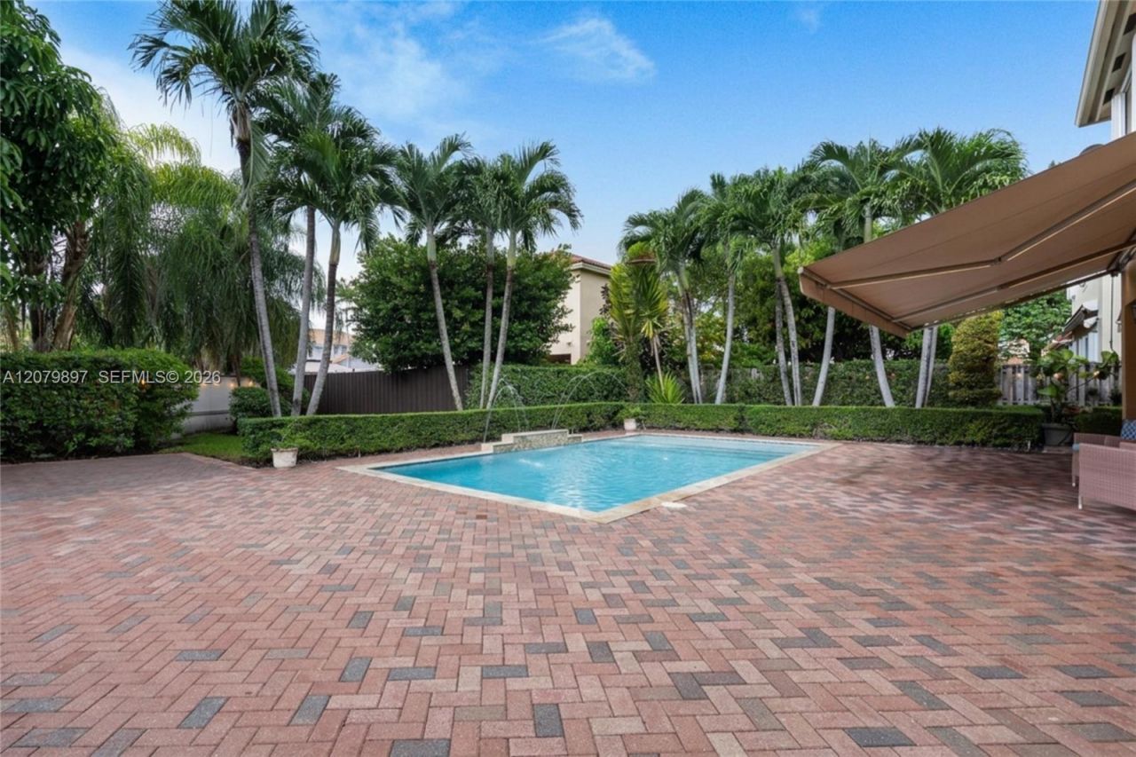 12294 SW 125th St , Miami, FL 33186 Photo