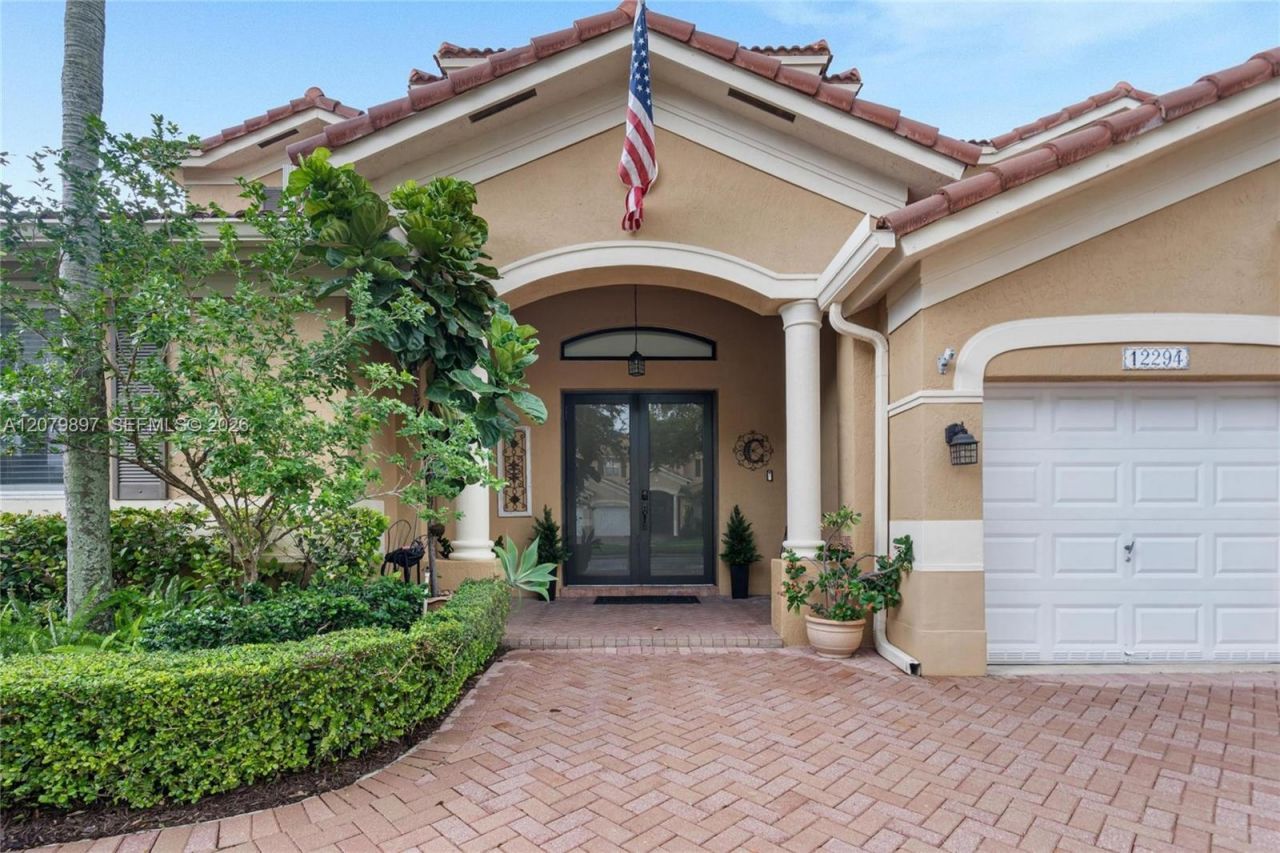 12294 SW 125th St , Miami, FL 33186 Photo