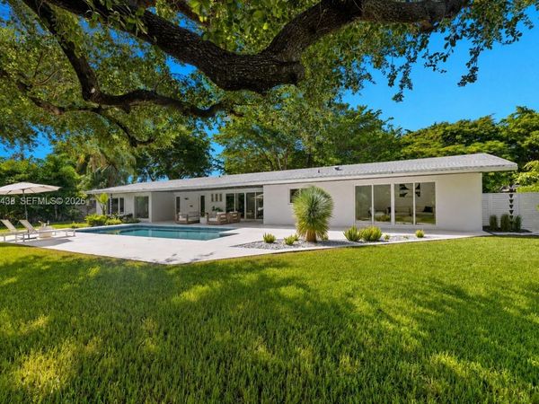 7421 SW 131st St , Pinecrest, FL 33156