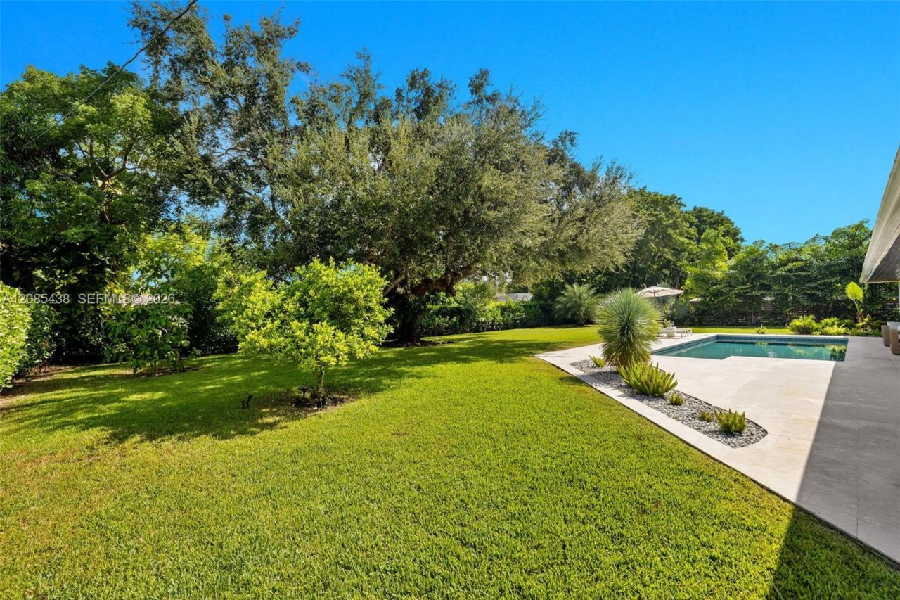 7421 SW 131st St, Pinecrest, FL 33156 Photo