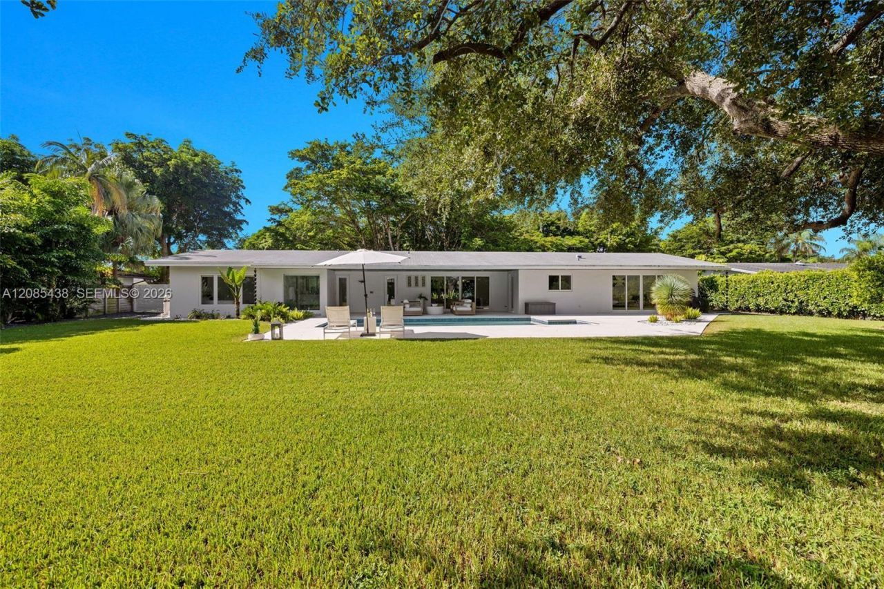 7421 SW 131st St, Pinecrest, FL 33156 Photo