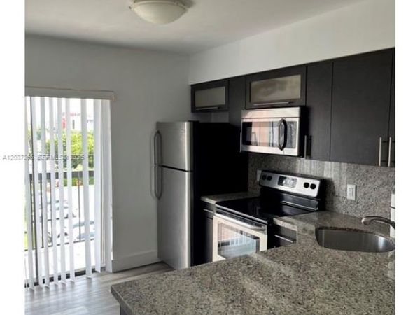 5400 W 21st Ct , Unit 407, Hialeah, FL 33016