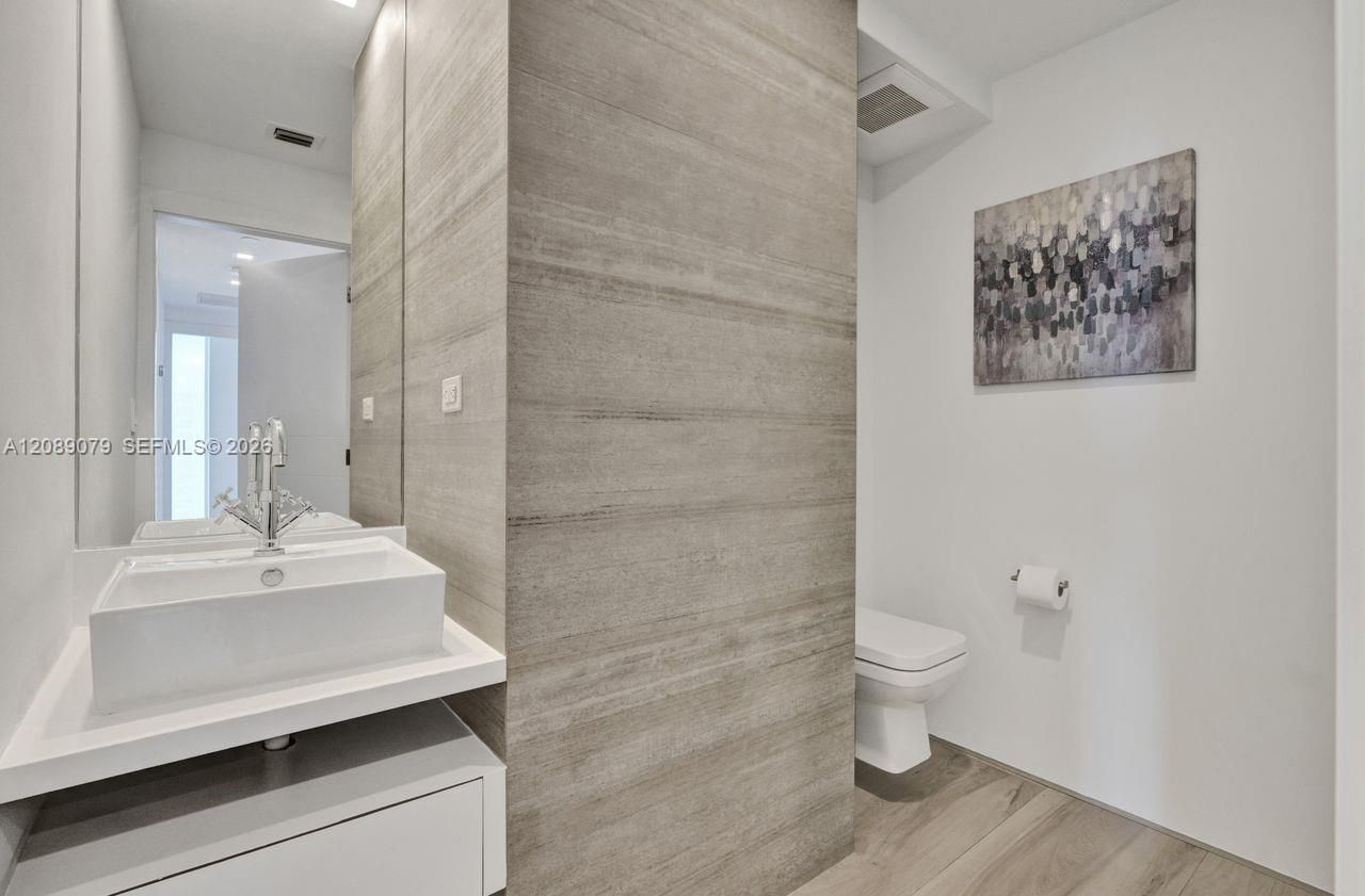 1330 West Ave , Unit 3407, Miami Beach, FL 33139 Photo