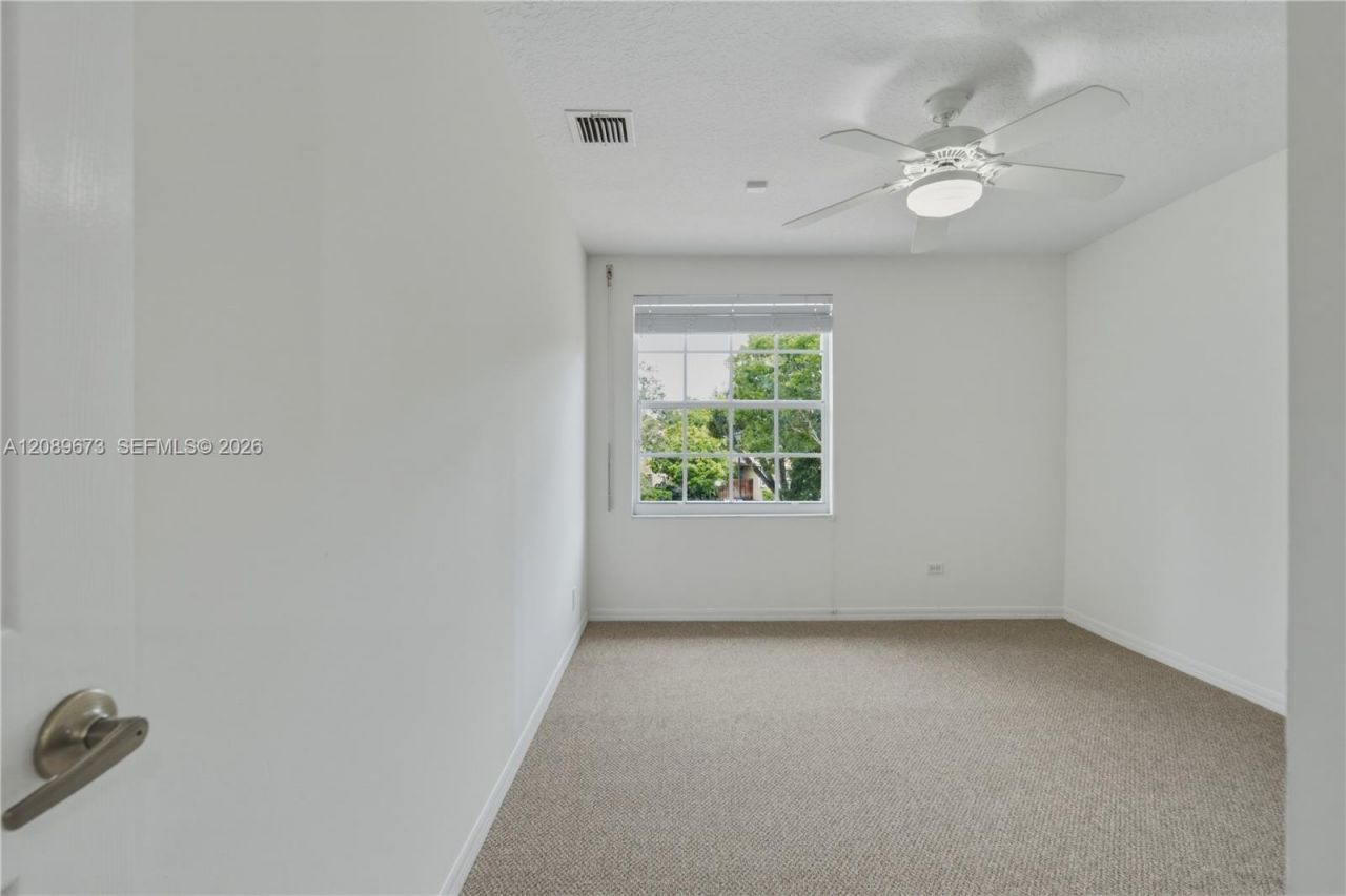12922 NW 20th St, Pembroke Pines, FL 33028 Photo