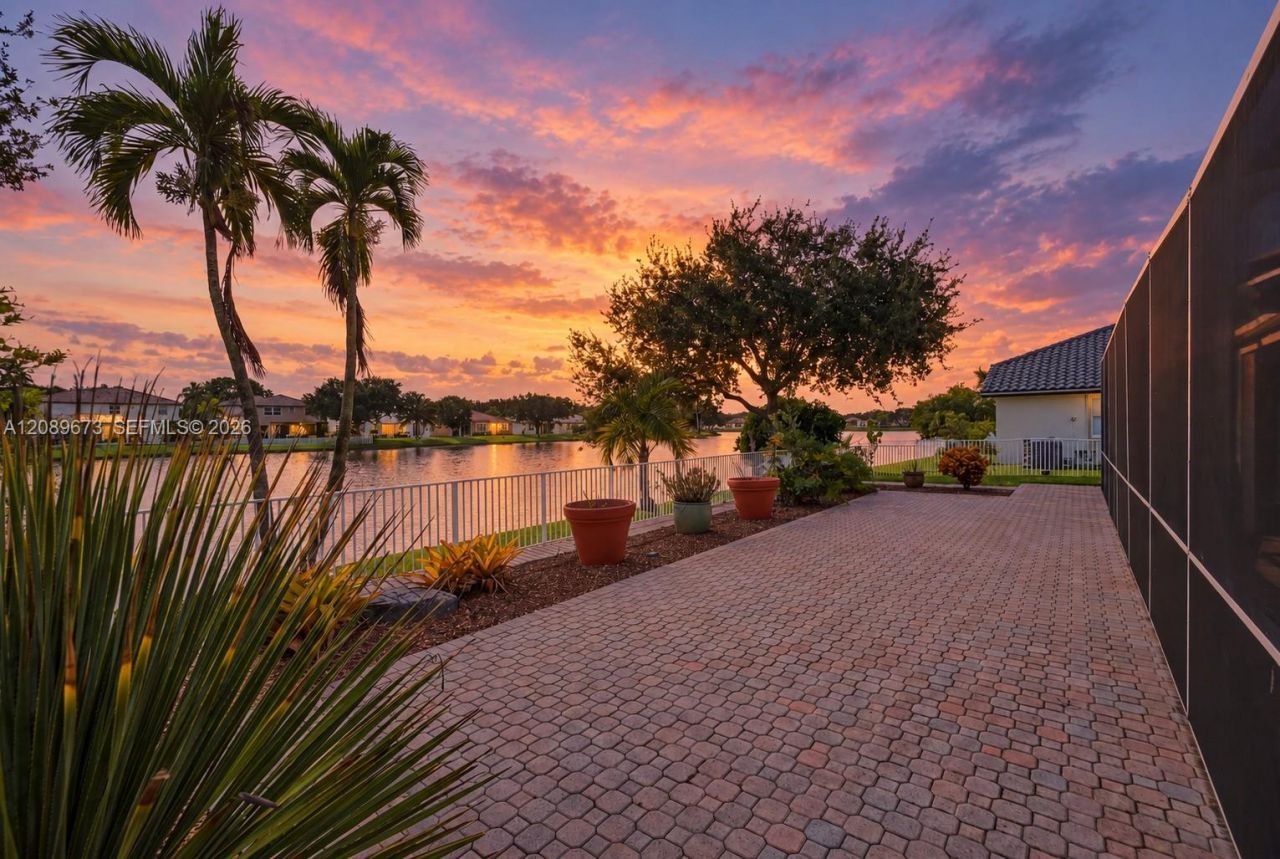 12922 NW 20th St, Pembroke Pines, FL 33028 Photo