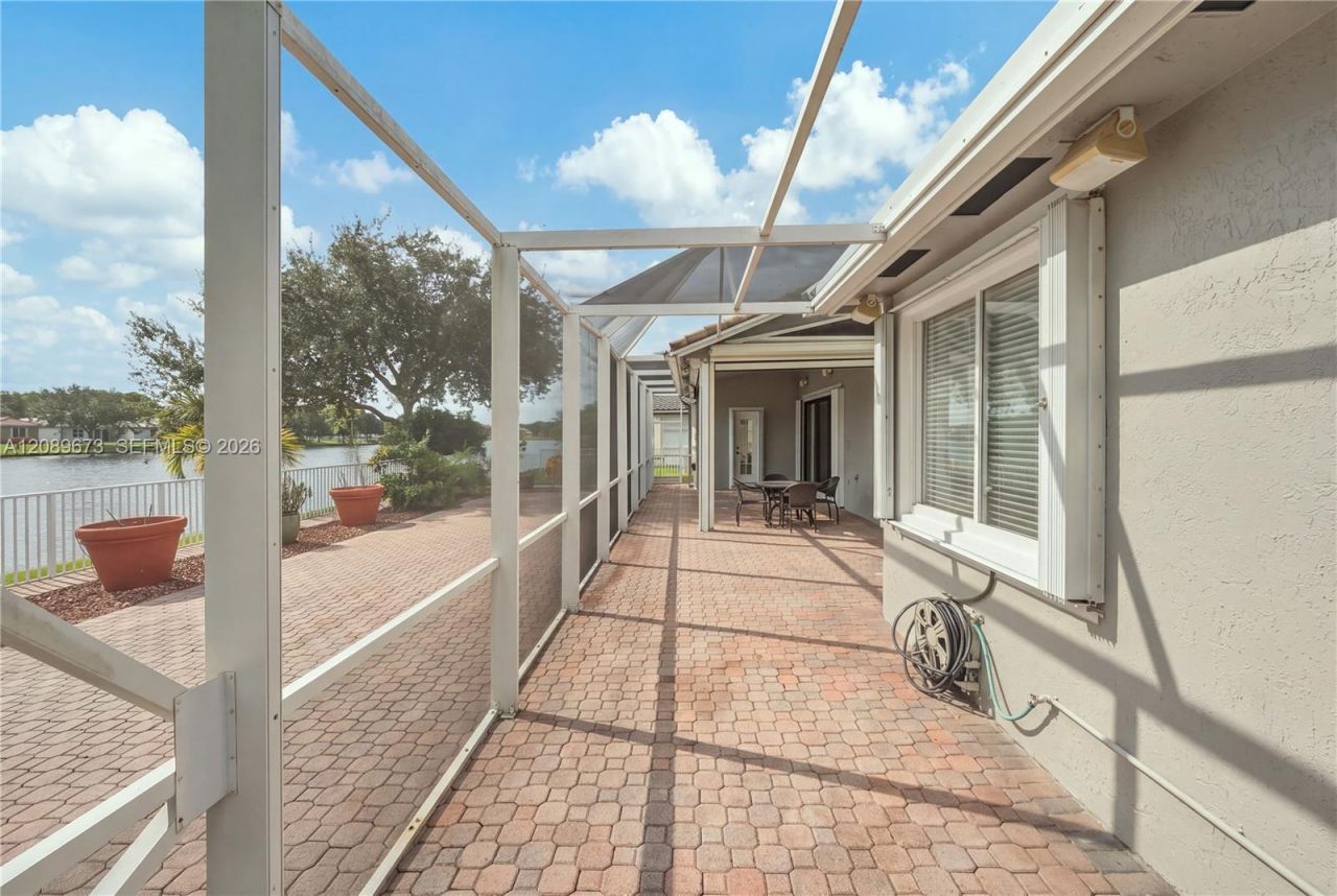 12922 NW 20th St, Pembroke Pines, FL 33028 Photo