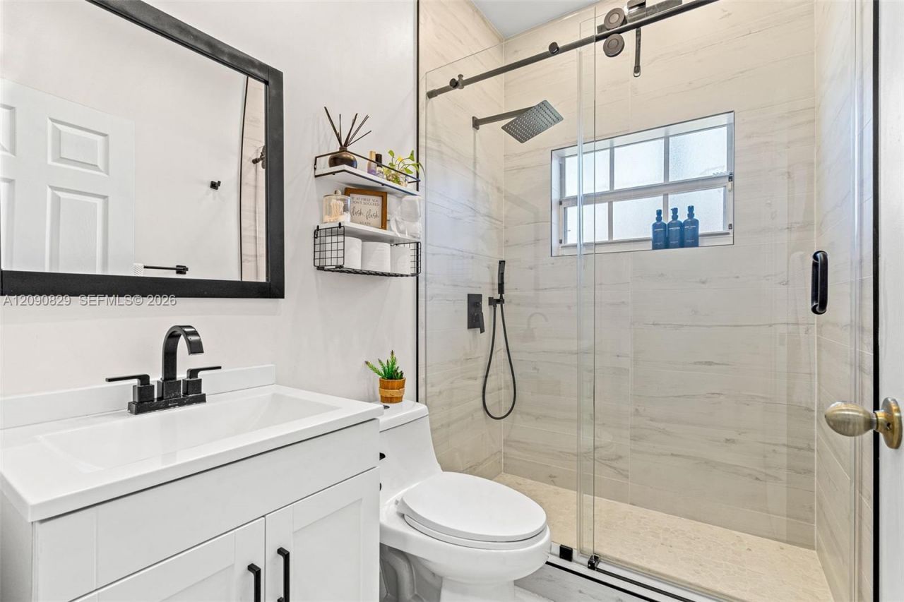 Please Call For Address, Miami, FL 33186 Photo