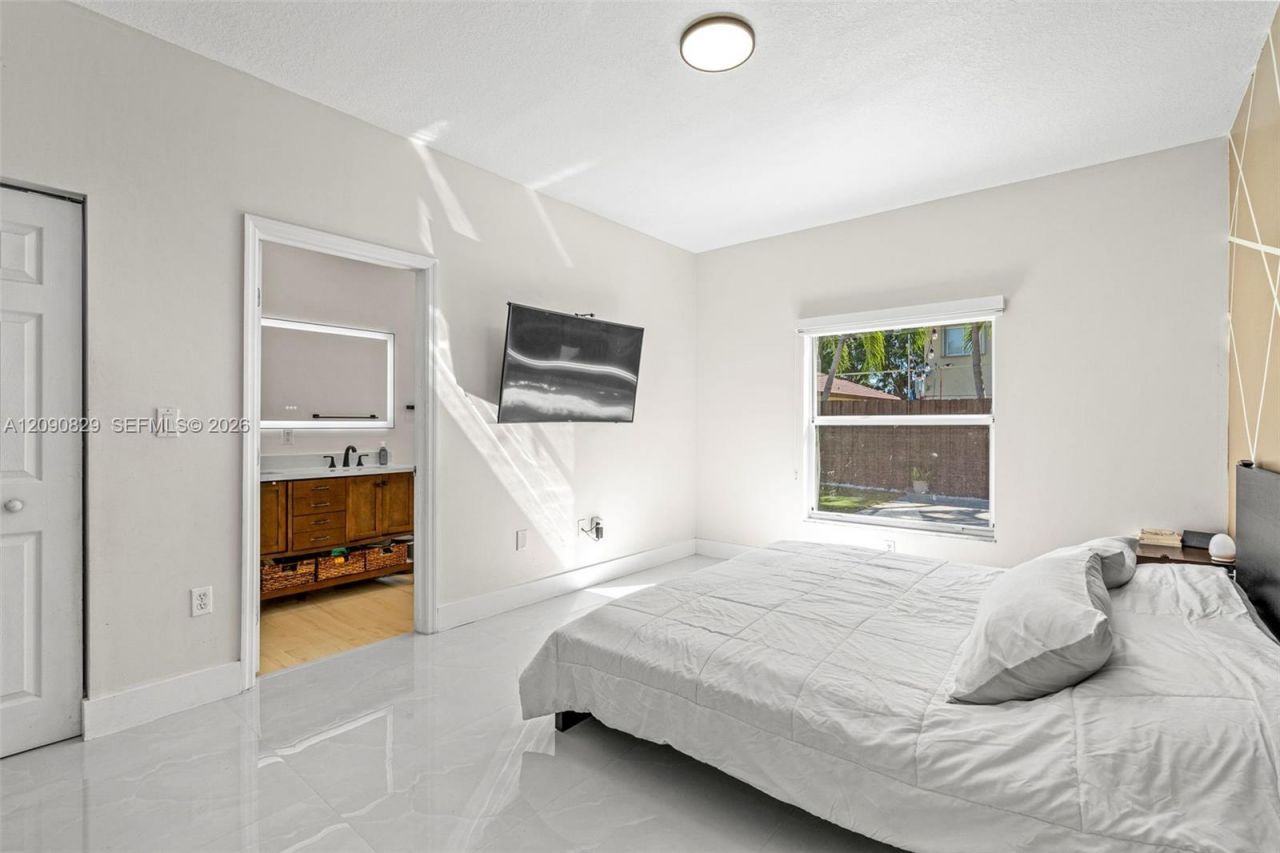 Please Call For Address, Miami, FL 33186 Photo