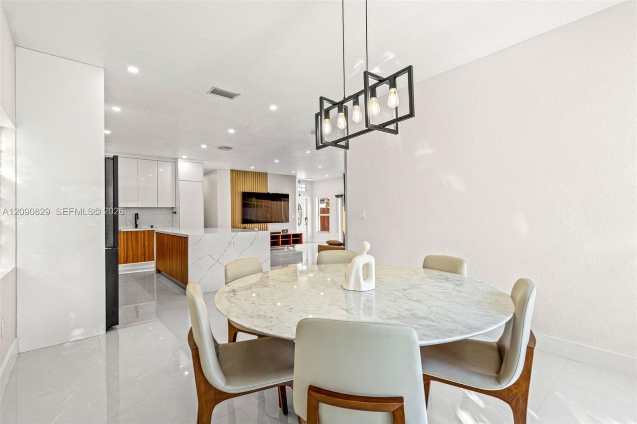 Please Call For Address, Miami, FL 33186 Photo