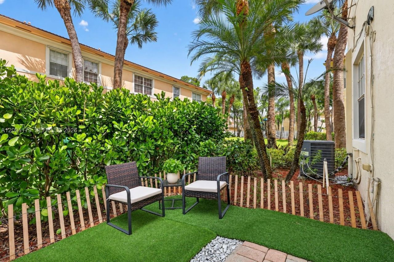2820 SW 84th Ter, Unit 105, Miramar, FL 33025 Photo