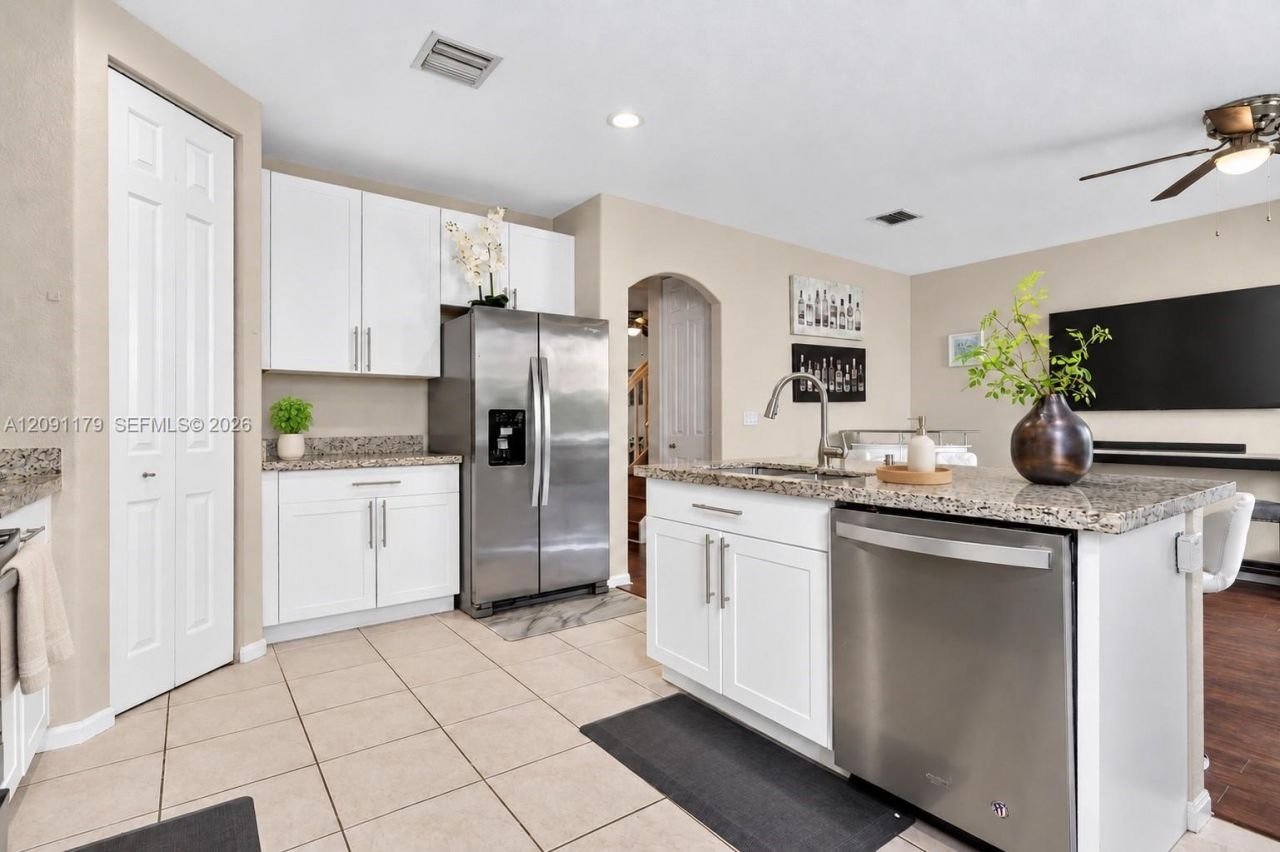 2820 SW 84th Ter, Unit 105, Miramar, FL 33025 Photo