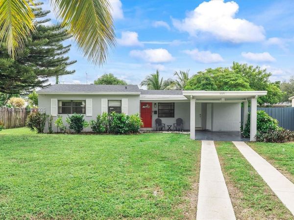 6528 SW 26th St , Miramar, FL 33023