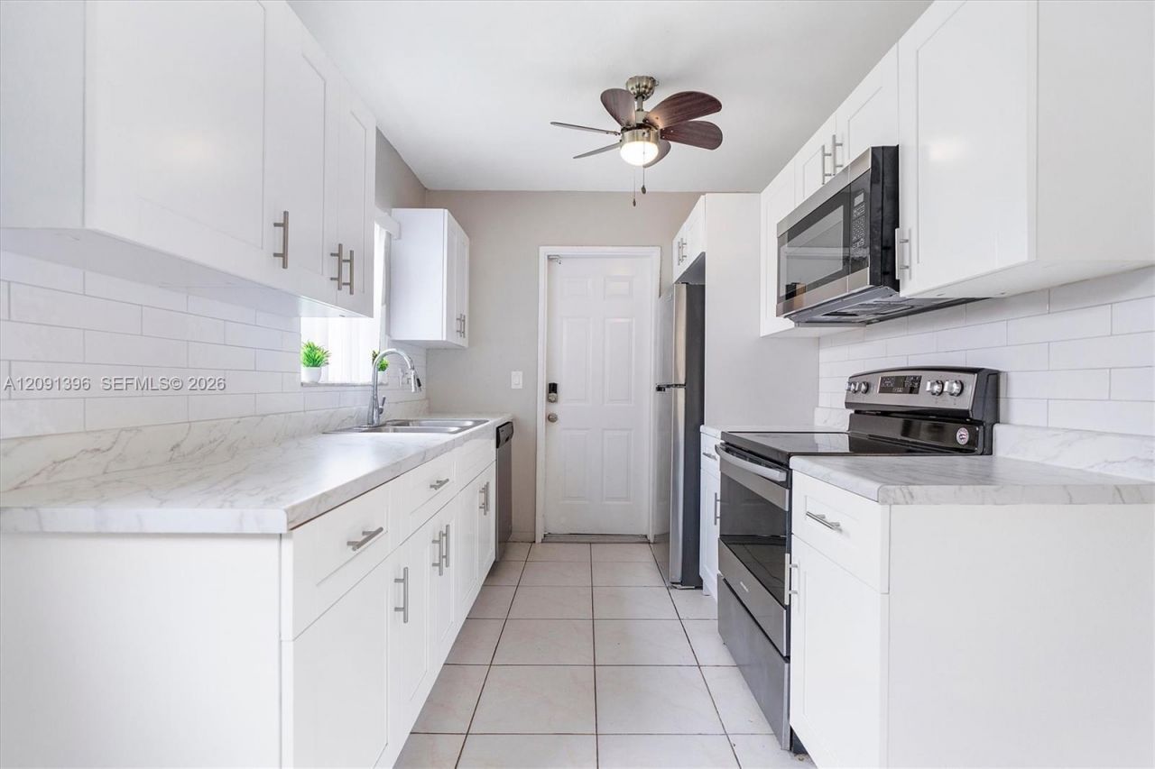 6528 SW 26th St , Miramar, FL 33023 Photo