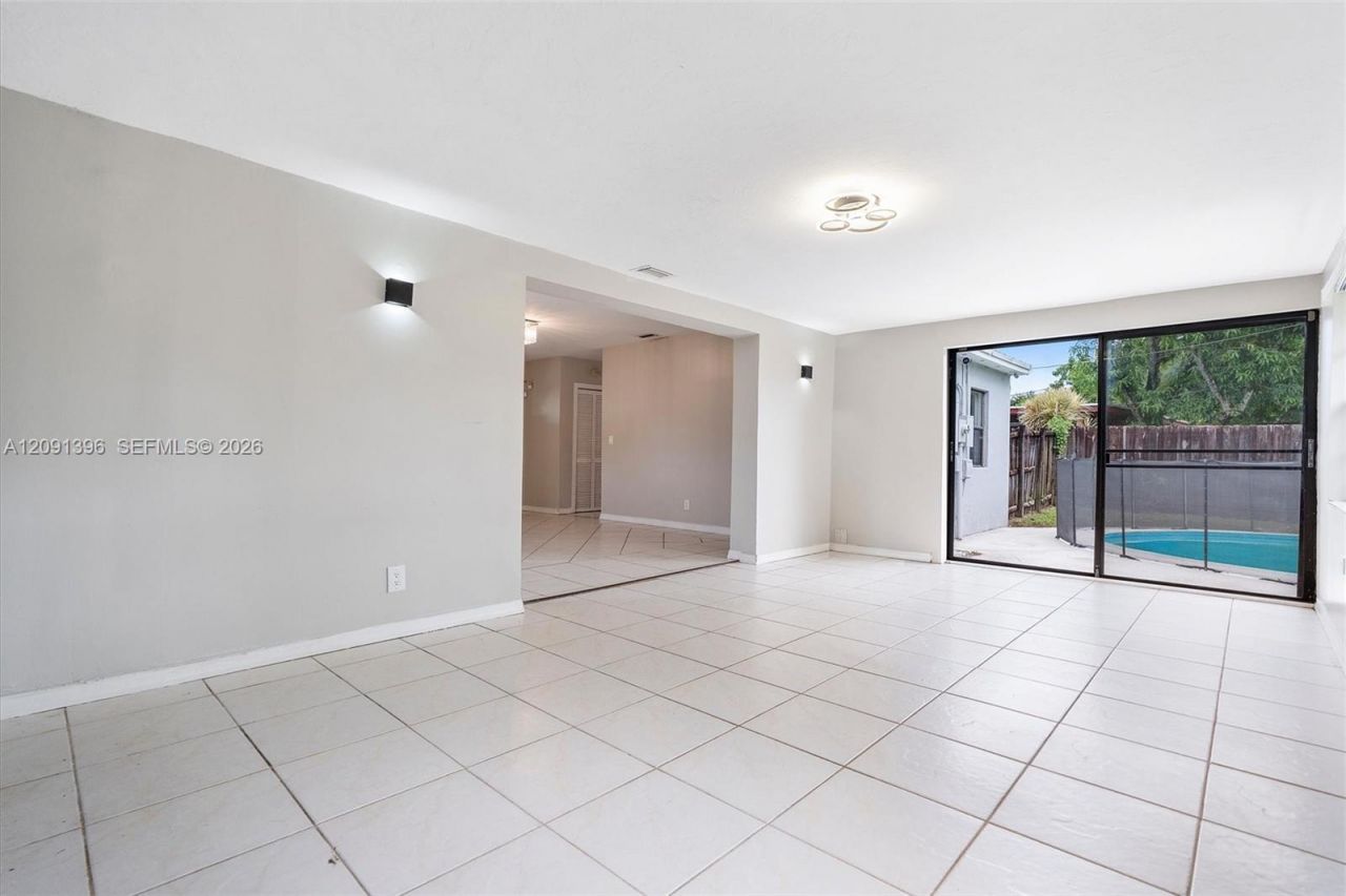 6528 SW 26th St , Miramar, FL 33023 Photo