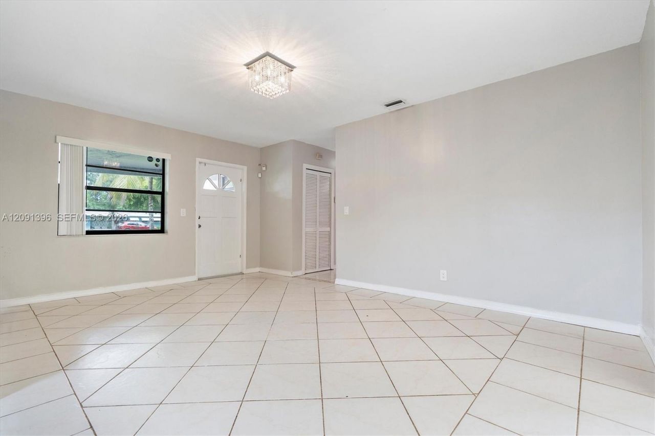 6528 SW 26th St , Miramar, FL 33023 Photo