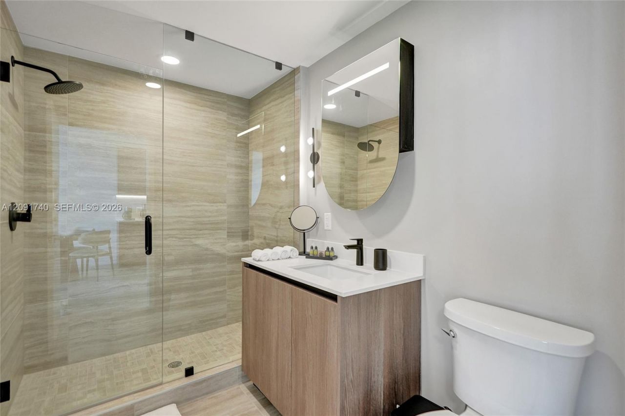 580 72nd St , Unit PH6, Miami Beach, FL 33141 Photo