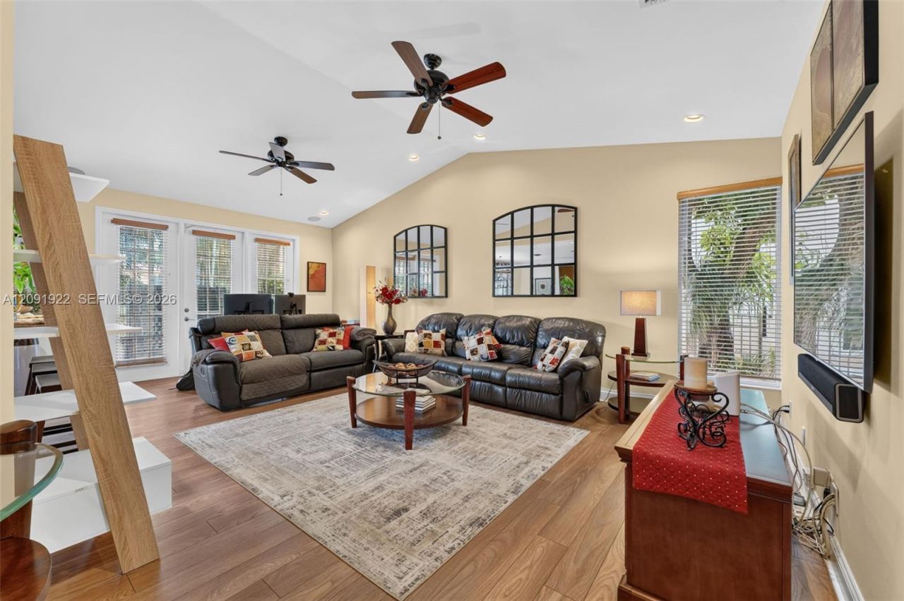 3315 Ottawa Ln, Cooper City, FL 33026 Photo