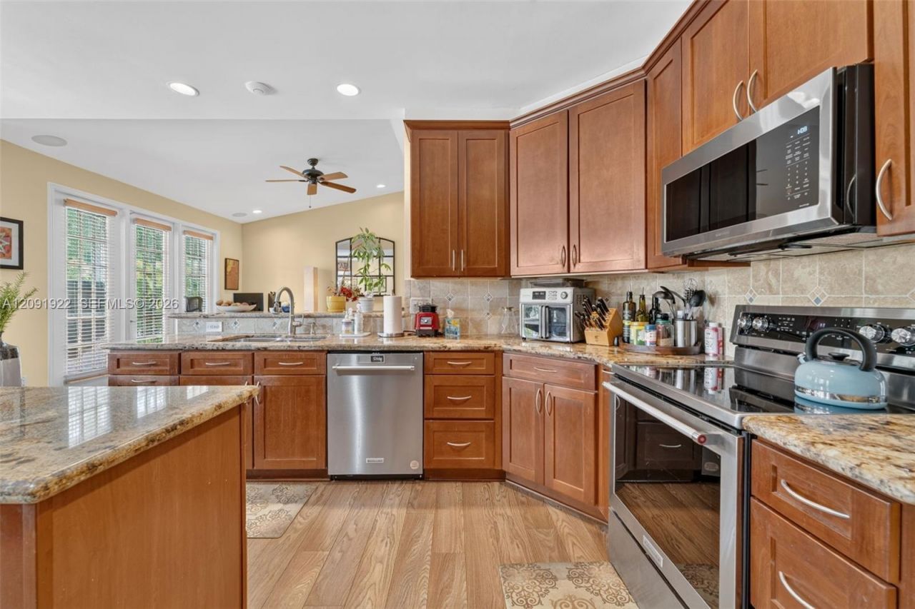3315 Ottawa Ln, Cooper City, FL 33026 Photo
