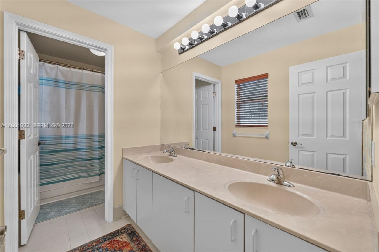 3315 Ottawa Ln, Cooper City, FL 33026 Photo