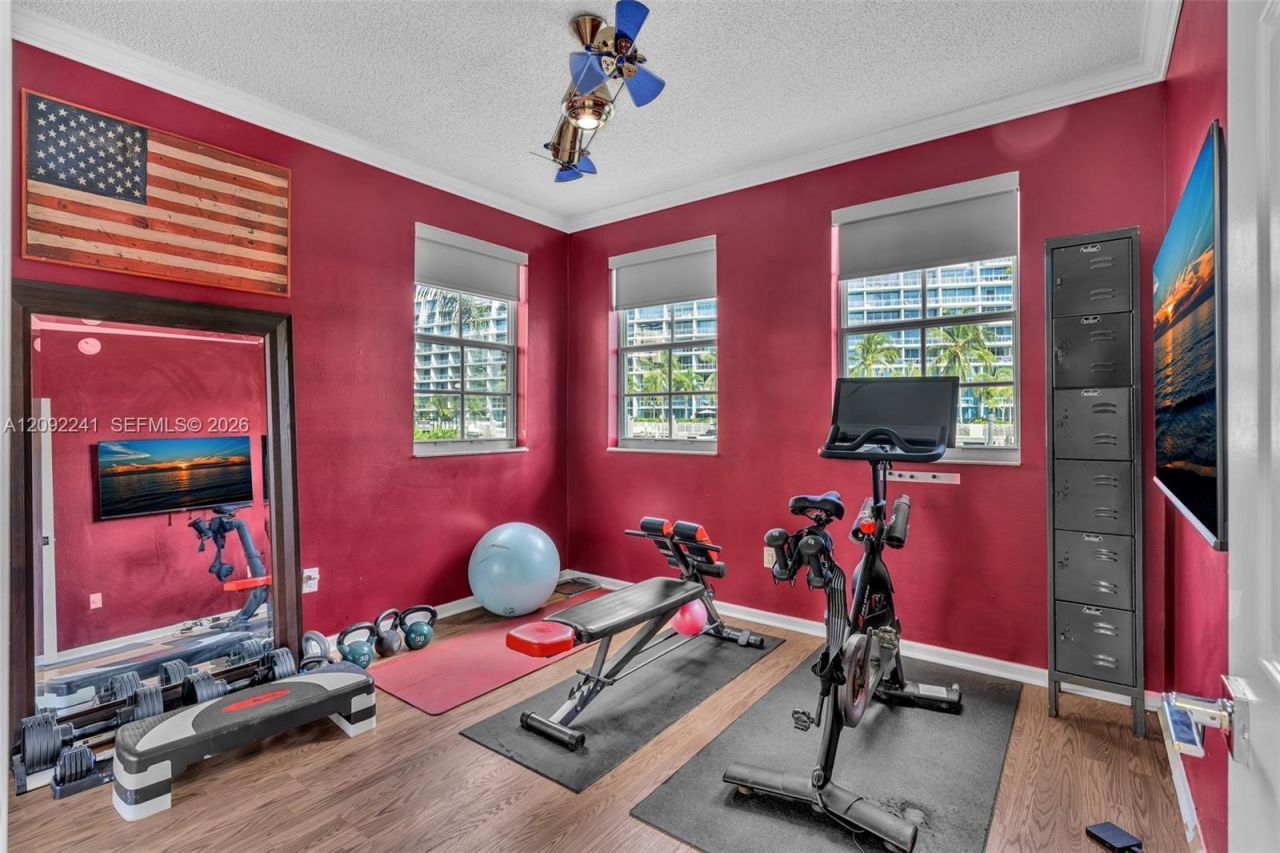 3125 NE 184th St, Unit 1102, Aventura, FL 33160 Photo