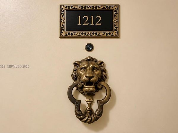 700 Biltmore Way , Unit 1212, Coral Gables, FL 33134