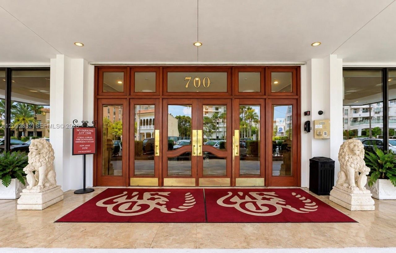 700 Biltmore Way , Unit 1212, Coral Gables, FL 33134 Photo