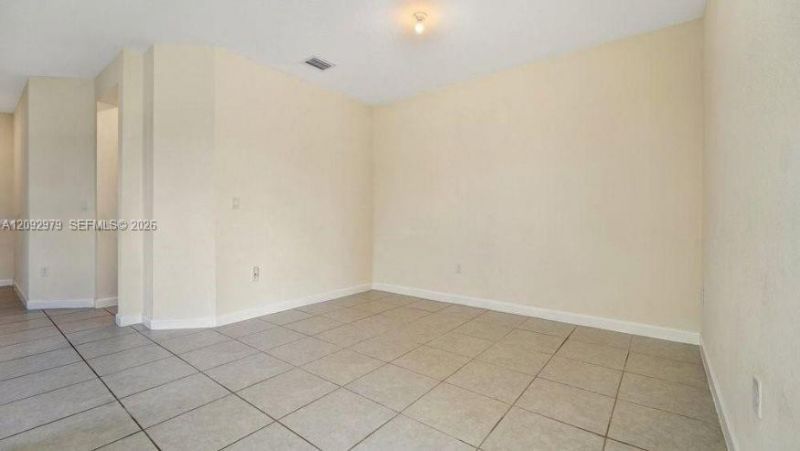11068 W 33rd Ct , Unit 11068, Hialeah, FL 33018 Photo